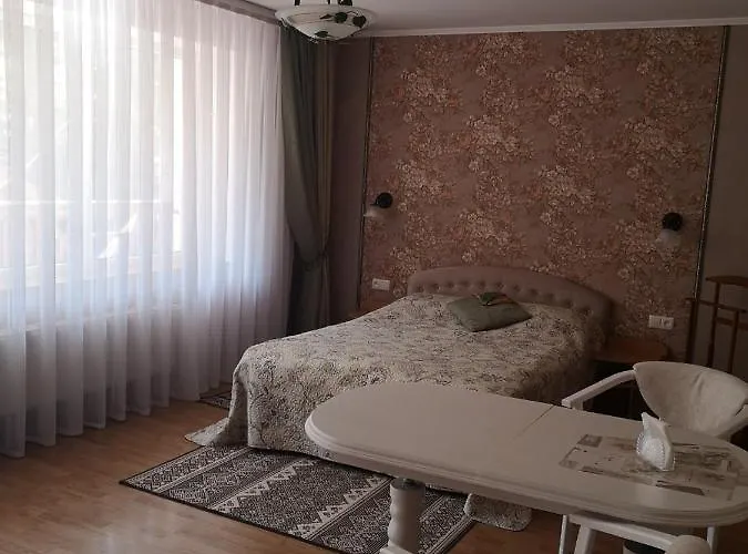 Отель Yavir