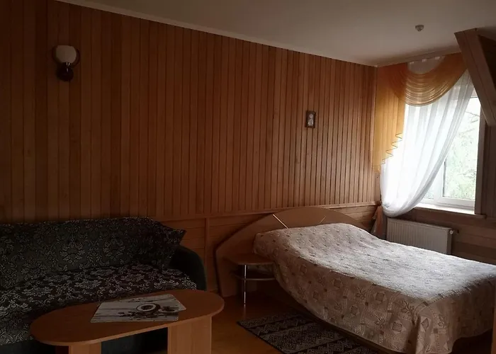 Отель Yavir *